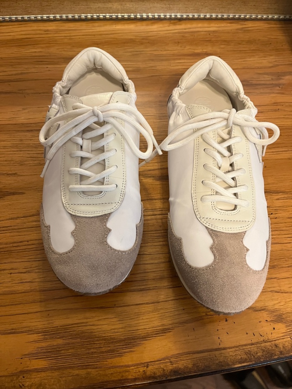 Tory Burch White and Beige Suede-Trim Sneakers - Picture 11 of 14